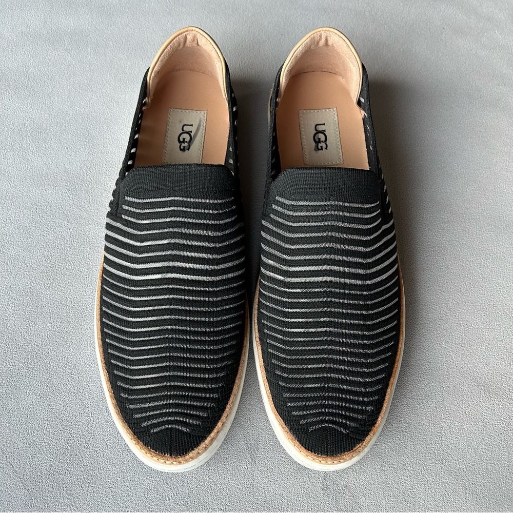 Ugg ~ Sammy Breeze Slip On Sneaker ~ Women’s Size 10
